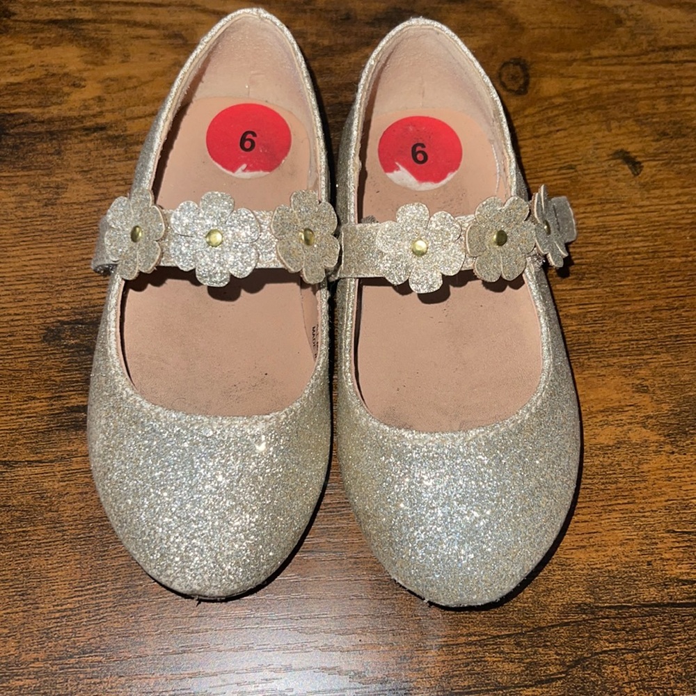 Size 6 toddler girl dress shoes